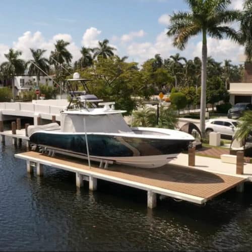 50,0000 lb no profile boatlift in Fort Lauderdale