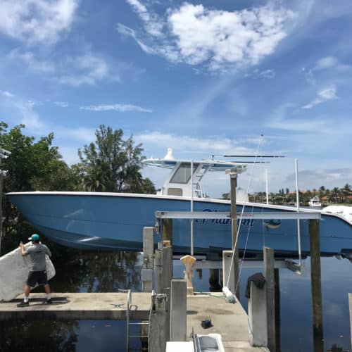 Boatlift in South Florida