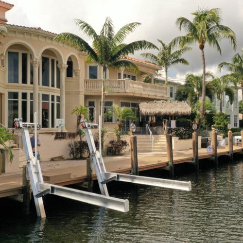 Elevator boat lift in Lighthouse Point, FL