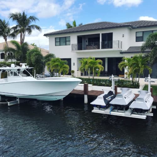 Jetski boatlift with a 20k elevator boatlift in Lighthouse Point