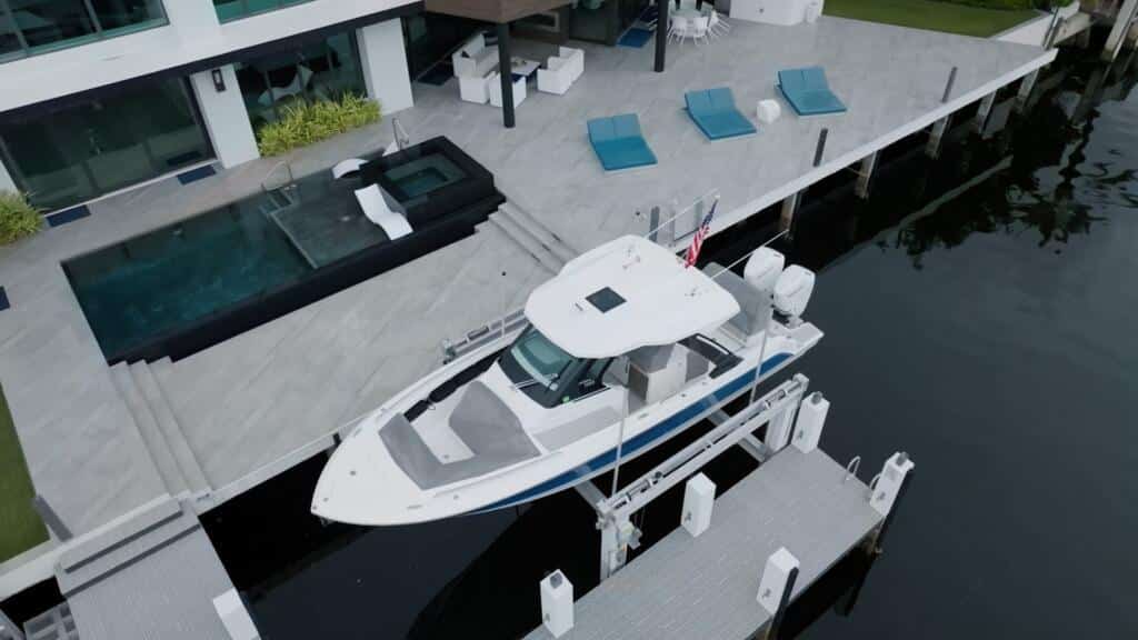 4 post boat lift in fort lauderdale.