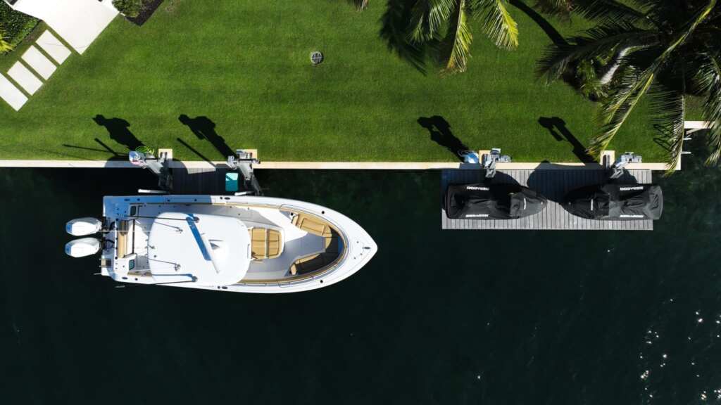 Elevator boat lift and jet ski platform lift in ocean ridge.