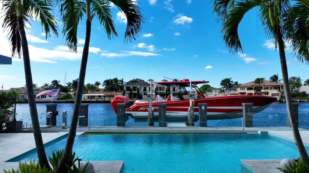 Elevator boat lift with a performance boat 1.